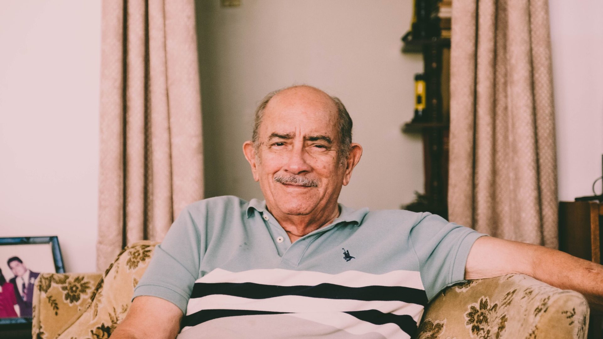 velho-sorrindo